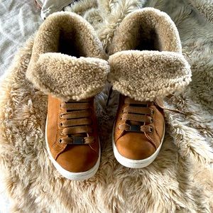 Ugg shoes size 6.5